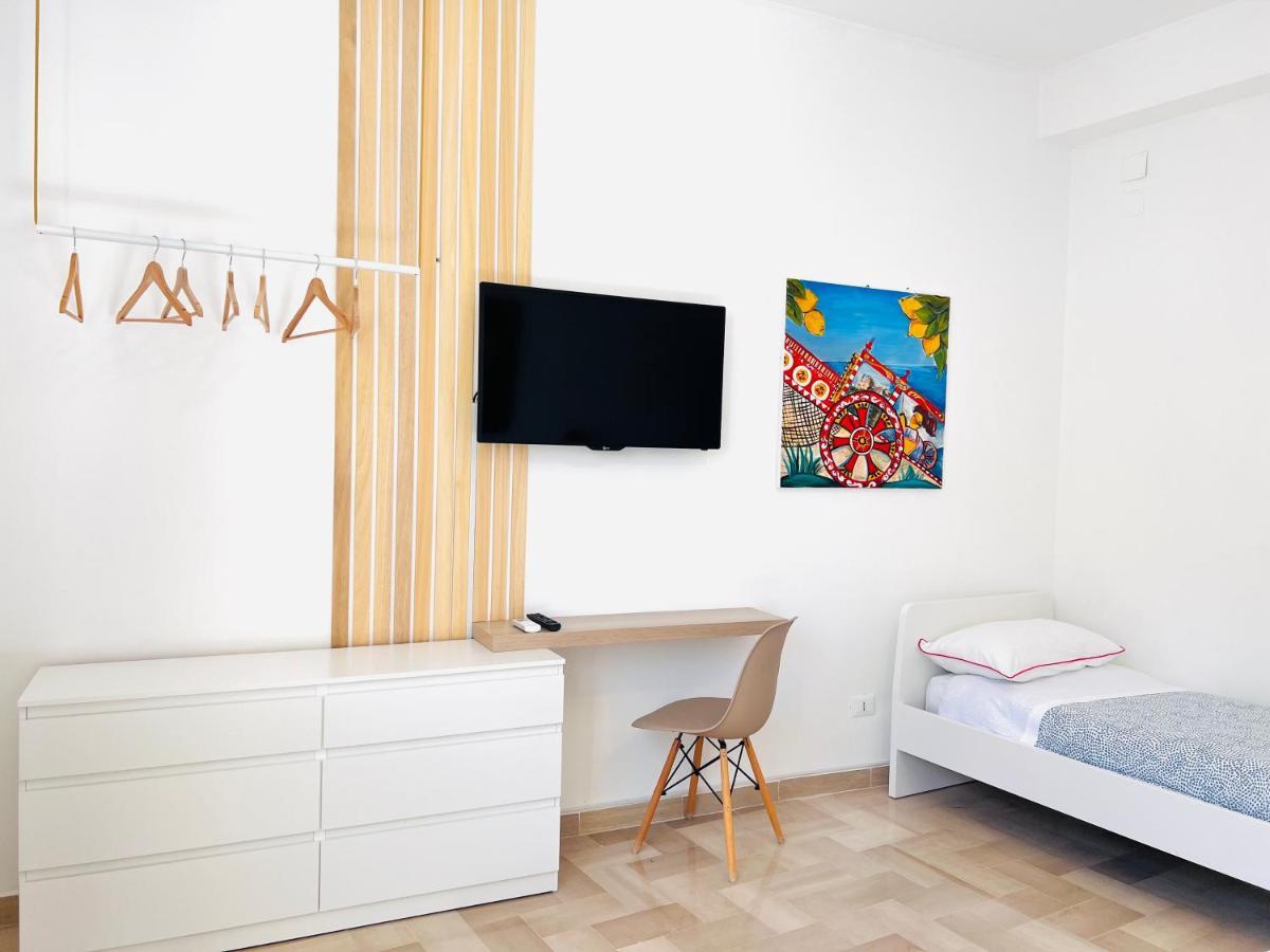 Villa Di Nera Apartments Palermo Eksteriør billede